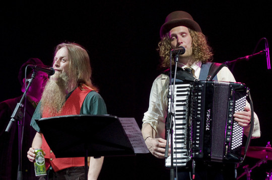 Ljótu hálfvitarnir verða á Græna hattinum um helgina